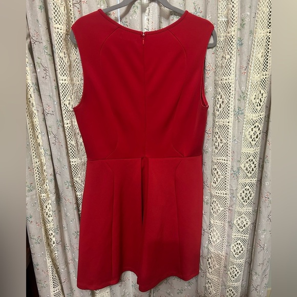 Cynthia Rowley Red Hot Sleeveless Fit Flare Scuba Knit Dress size XL - Picture 4 of 5